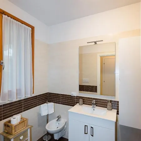 Essenza Apartmán Sirmione